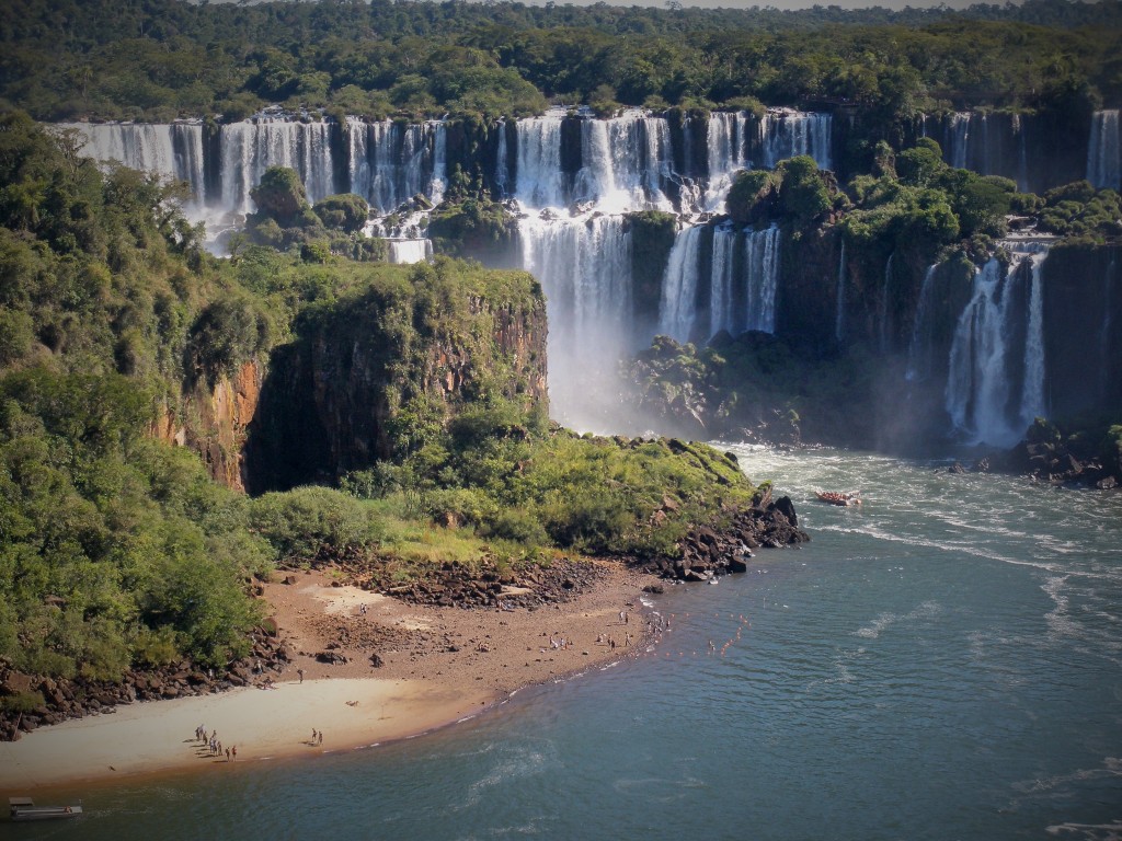 Cataratas del Iguazú, Misiones, Argentina, Marzo 2012 - viajarcaminando.org