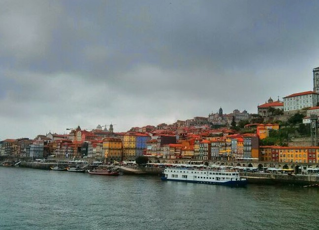 Vistas desde el río, Oporto, Portugal, 2014