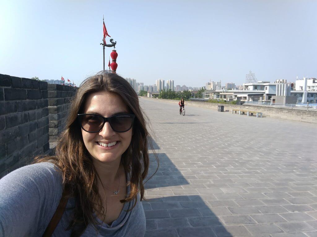 @rominitaviajera en la muralla de la ciudad de Xian, China, 2017